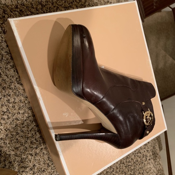 Michael Kors Deep Chocolate Brownie Bootie - Picture 6 of 8